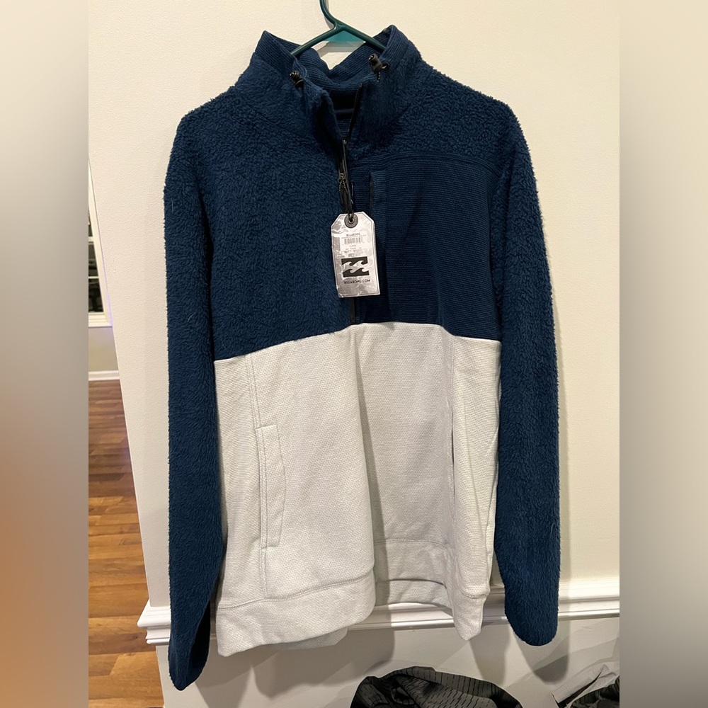 Billabong men’s pullover size XL